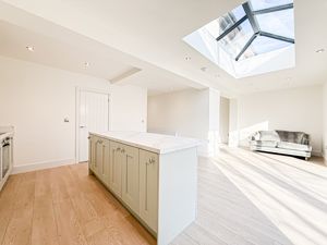 Photo 9- click for photo gallery